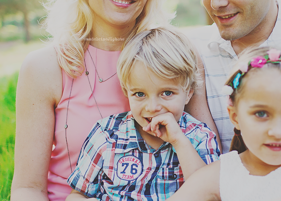 irvine jeffrey trail family session. family in park. family photo picture photography photographer orange county irvine los angeles san diego family portrait photography photographer